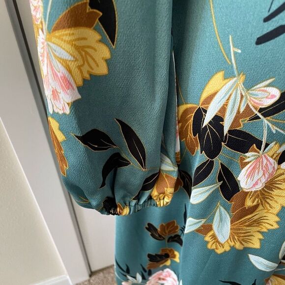 Chelsea28 Long Sleeve Floral Print Dress size Small - Picture 7 of 16